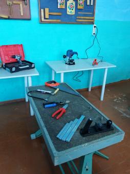 Приспособлена для использования инвалидами и лицами с ограниченными возможностями здоровья.