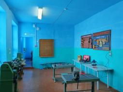 Приспособлена для использования инвалидами и лицами с ограниченными возможностями здоровья.