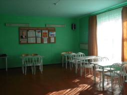 Столовая приспособлена для использования инвалидами и лицами с ограниченными возможностями здоровья. 20 посадочных мест.